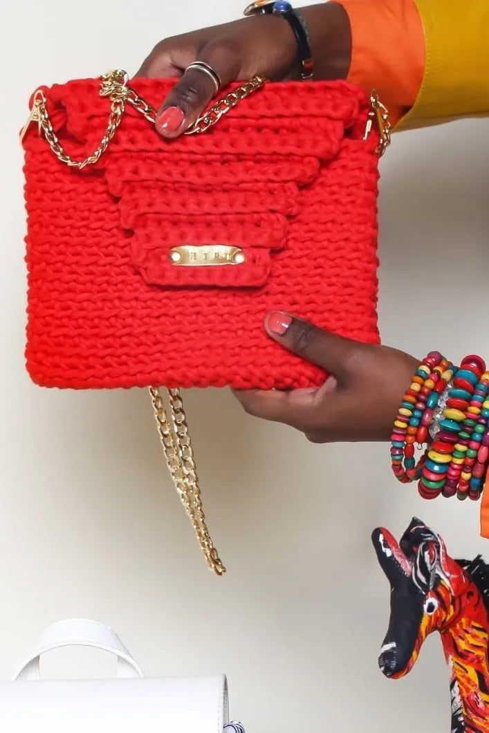 Skinny Clutch