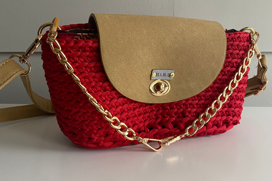 Cherry Clutch