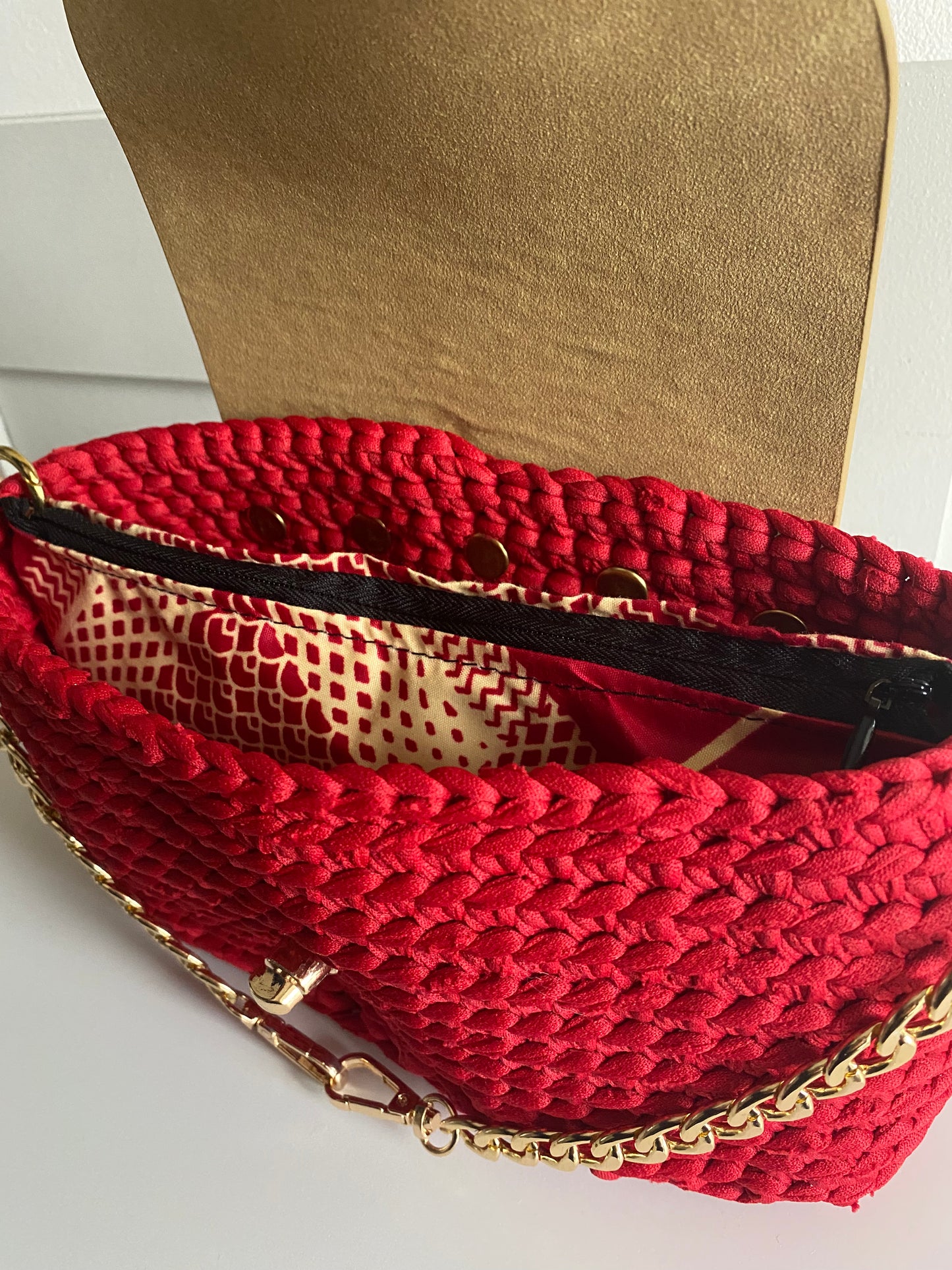 Cherry Clutch