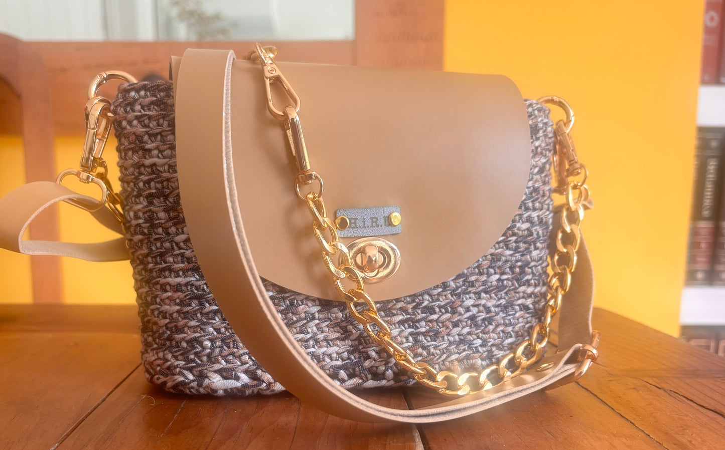 Ingwe Clutch Kaki