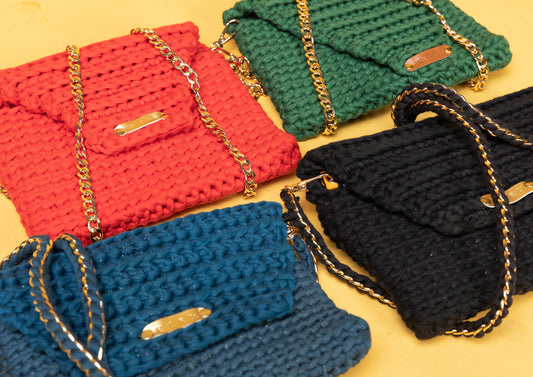 Skinny Clutch